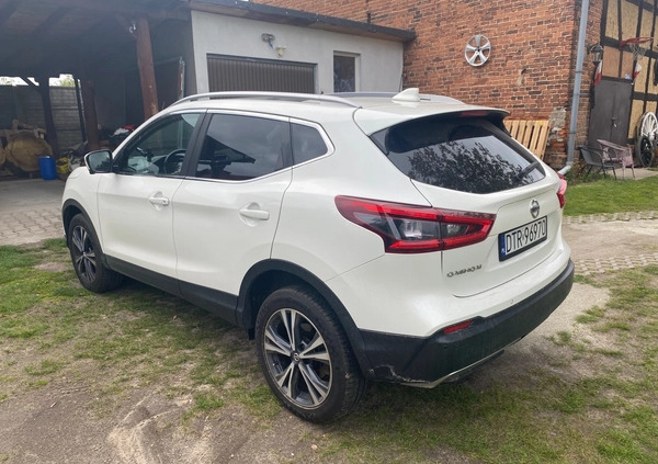 Nissan Qashqai cena 71500 przebieg: 164700, rok produkcji 2018 z Trzebnica małe 191